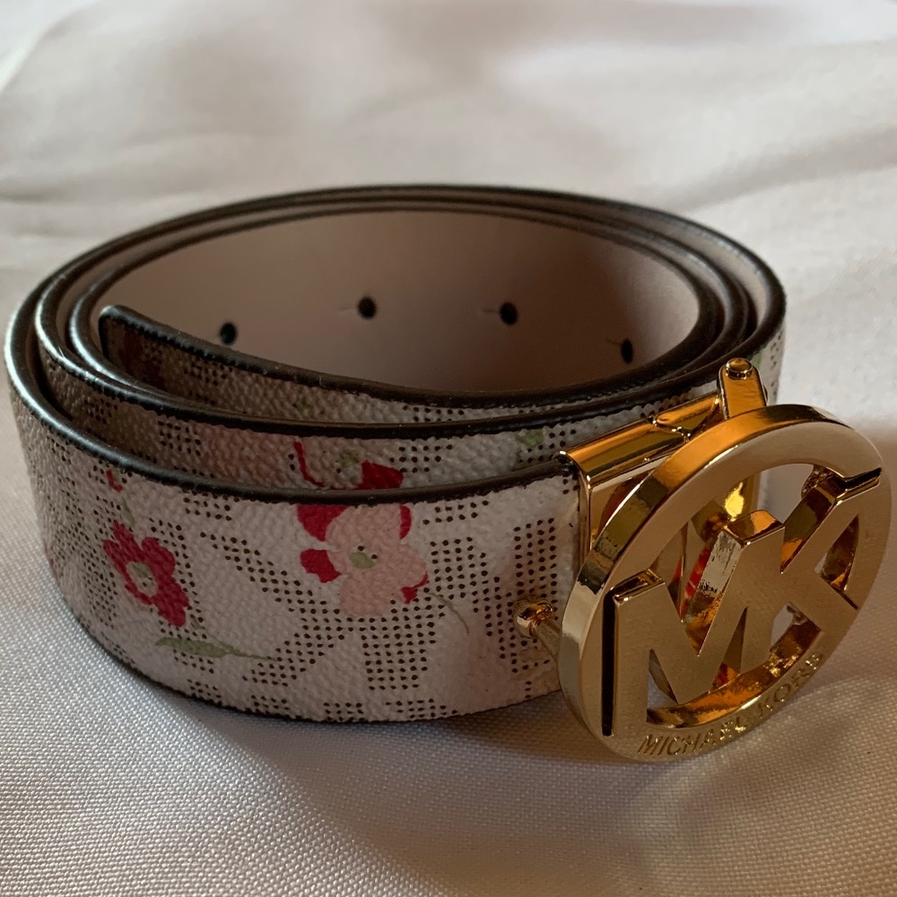 Michael Kors Floral Belt!